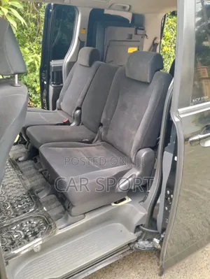 Toyota Noah 2009 Black