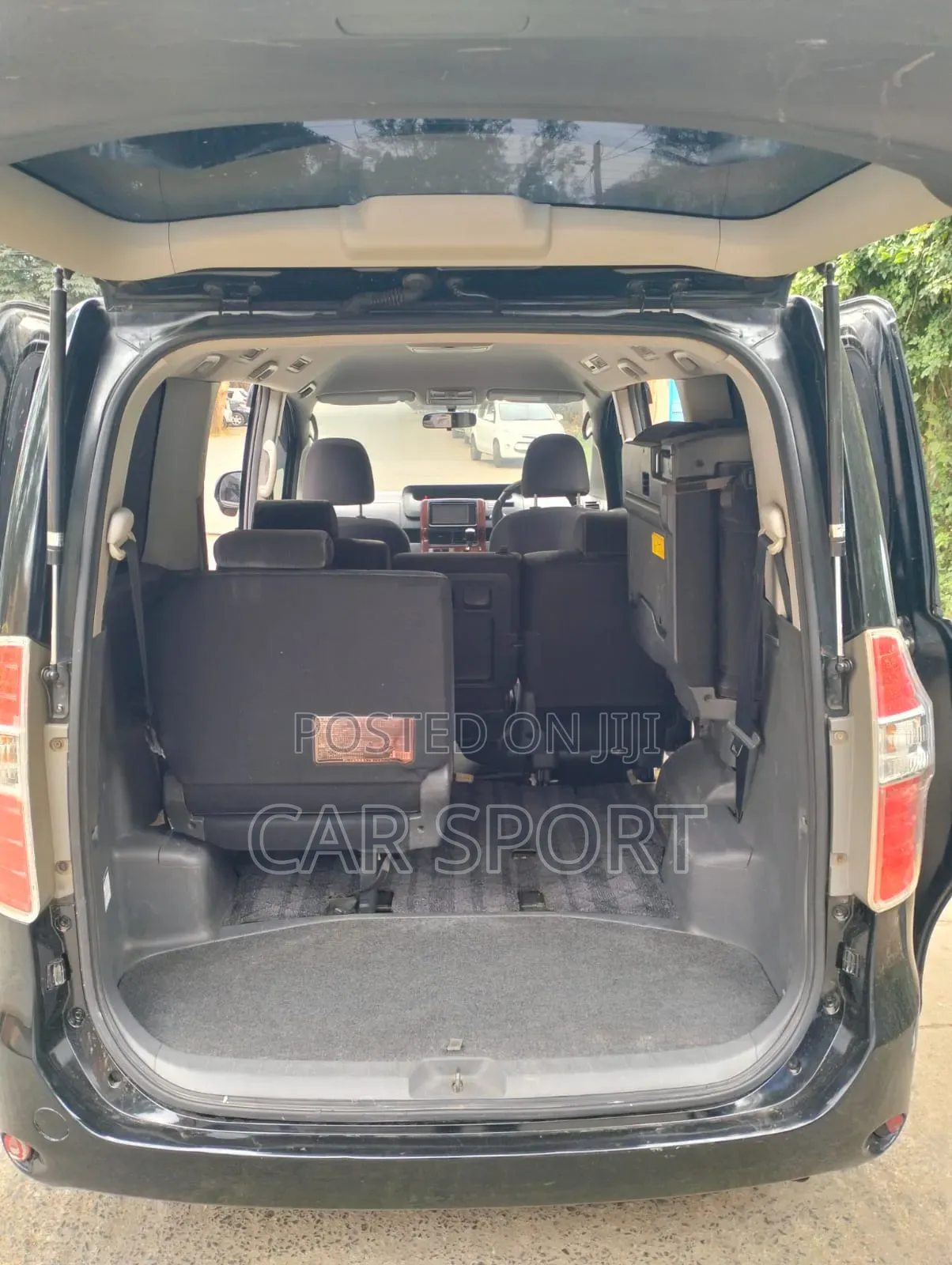 Toyota Noah 2009 Black