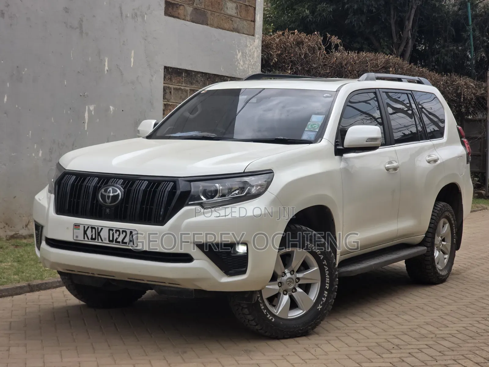 Toyota Land Cruiser Prado 2018 White