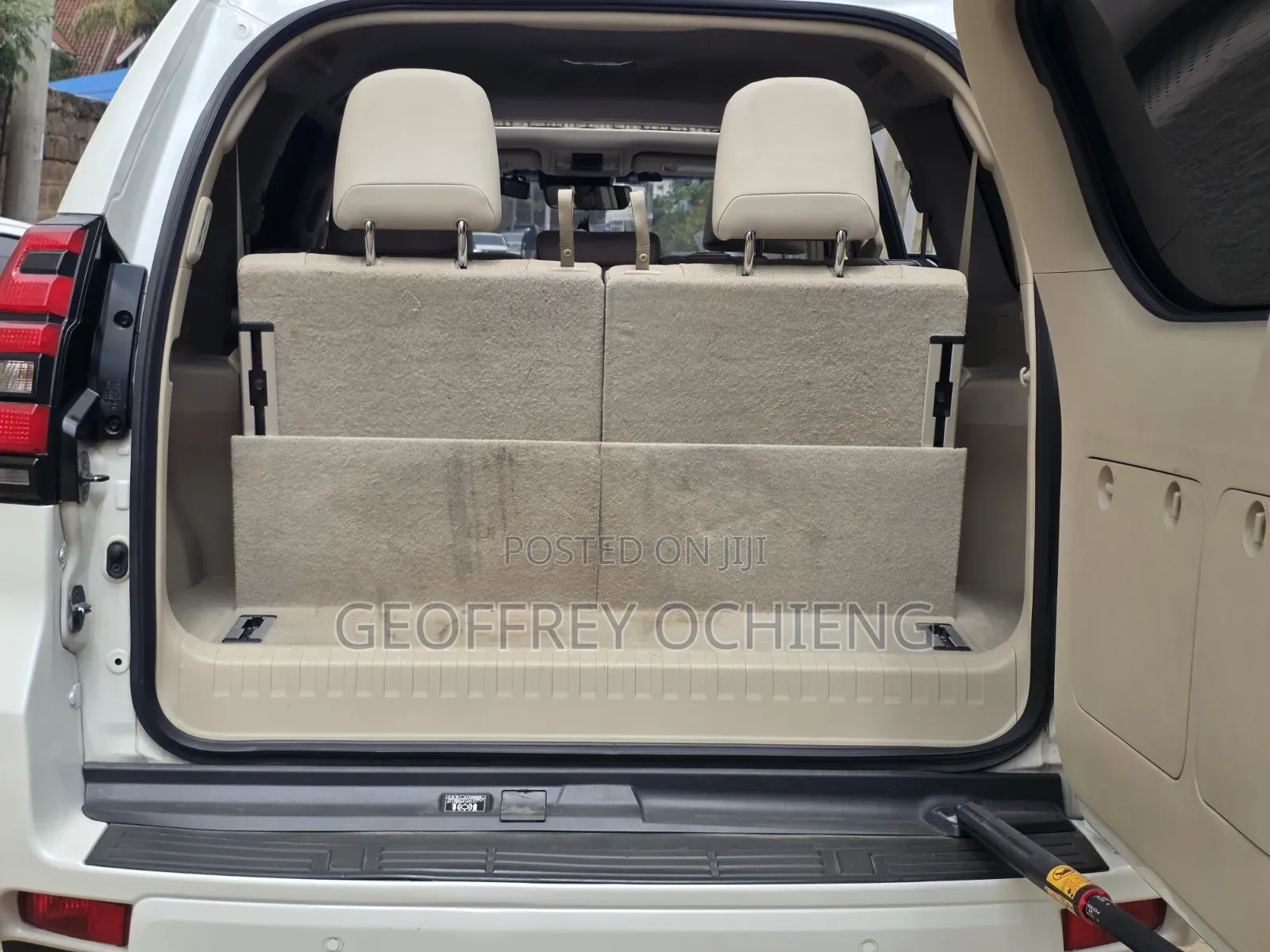 Toyota Land Cruiser Prado 2018 White