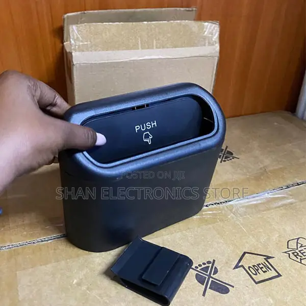 Hands-Free Pedal Long-Lasting Hard Gauge Plastic Portable Garbage Bin