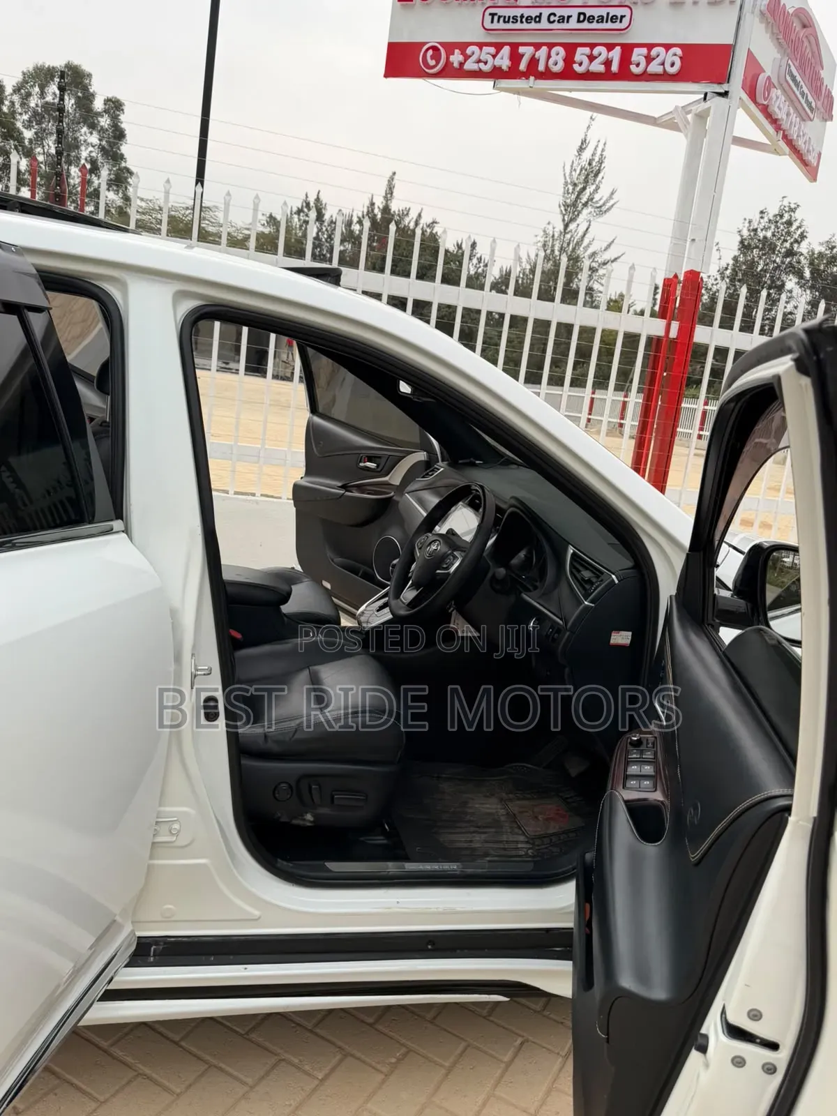 Toyota Harrier 2016 White
