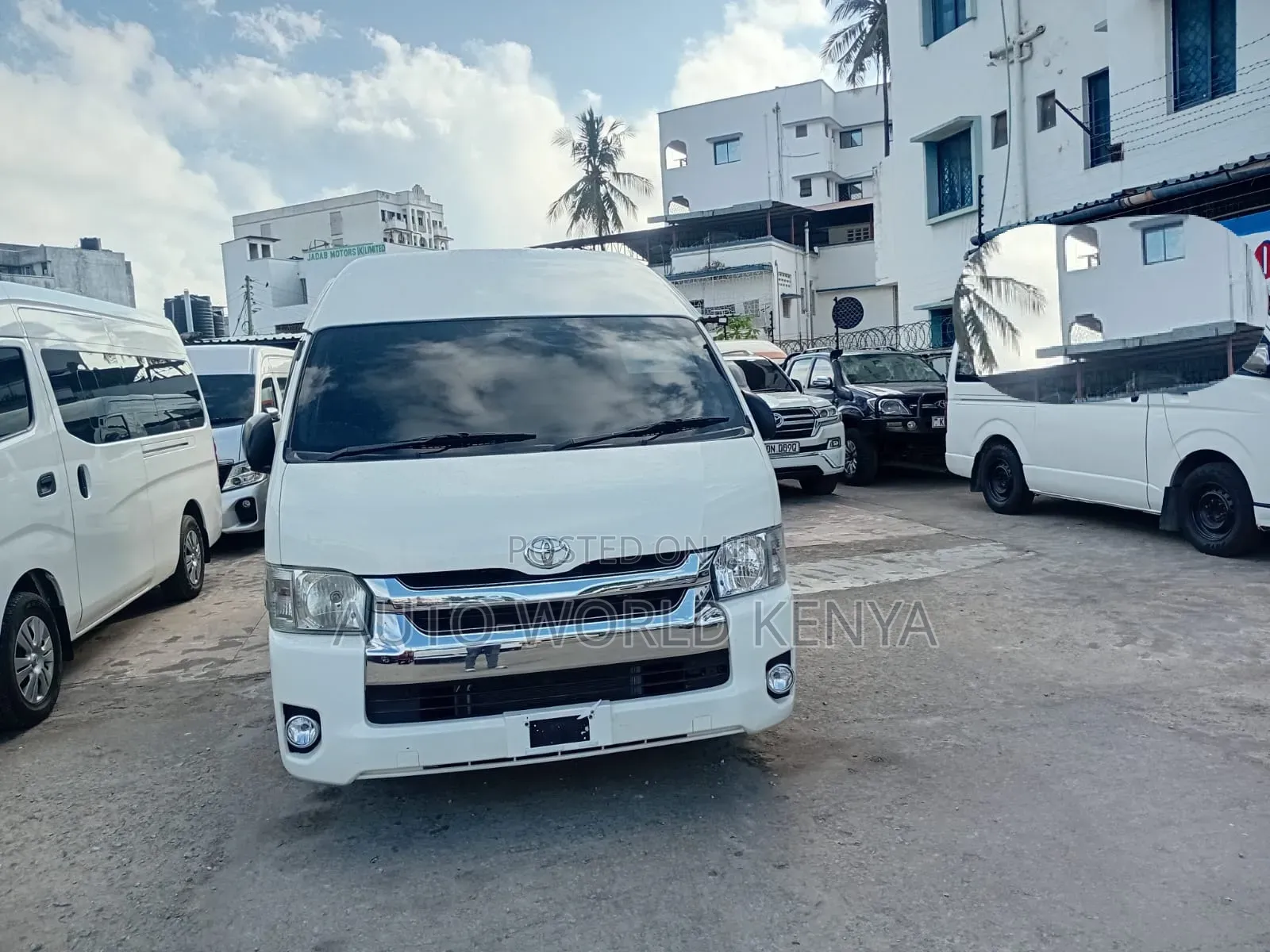 Toyota HiAce 2020 White