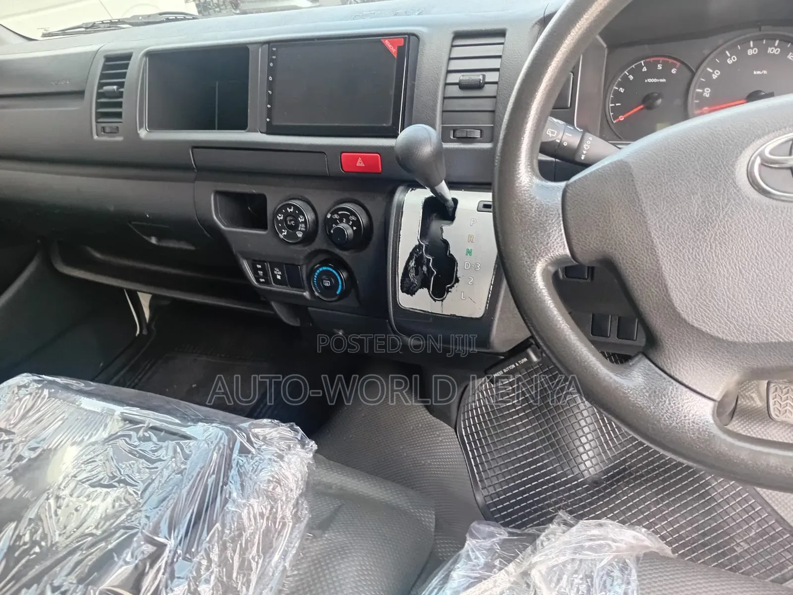 Toyota HiAce 2020 White