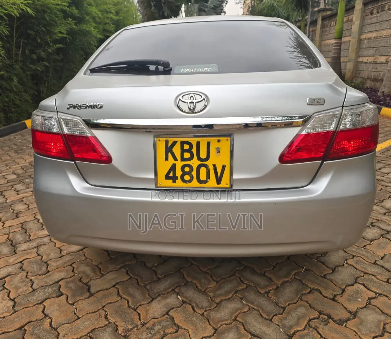 Toyota Premio 2010 Silver
