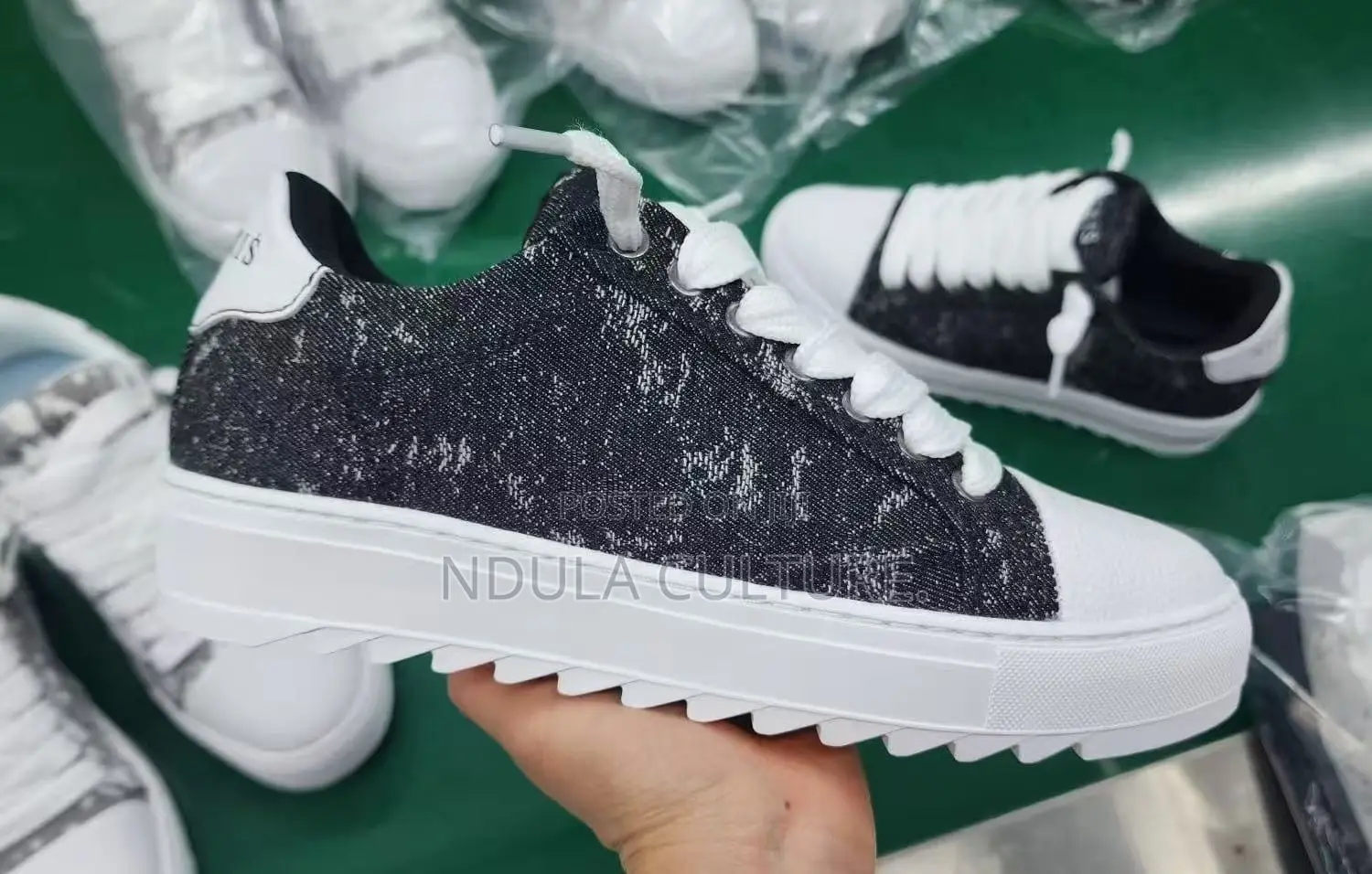 Numeris Atelier Pigment Sneakers