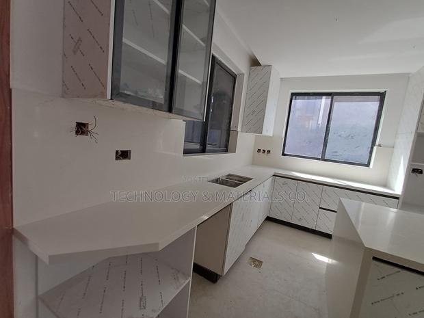 Open Plan Kitchen-White Sintered Stone Top - thumbnail 2