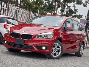 BMW 218i 2018 Red