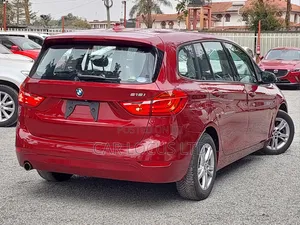 BMW 218i 2018 Red