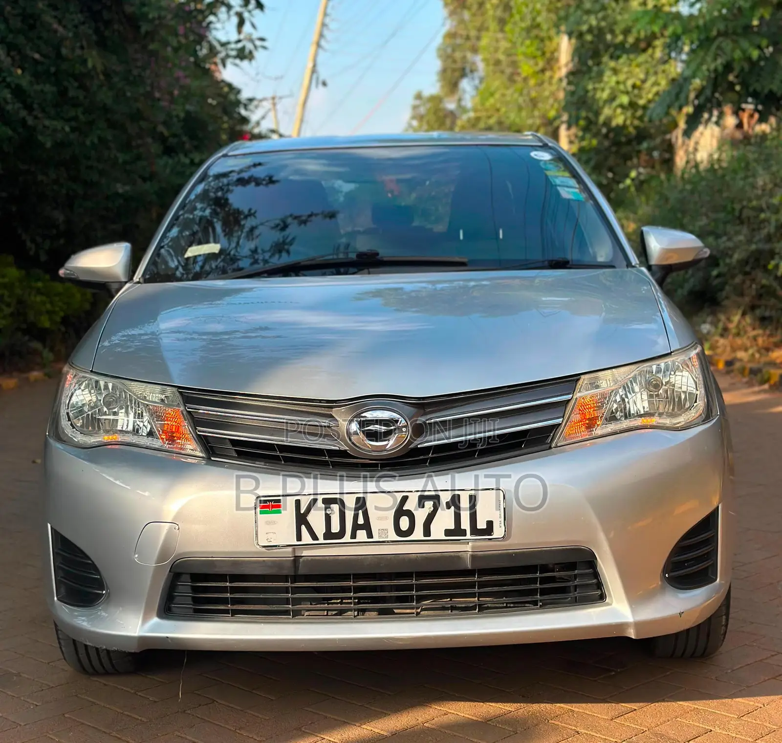 Toyota Axio 2013 Silver