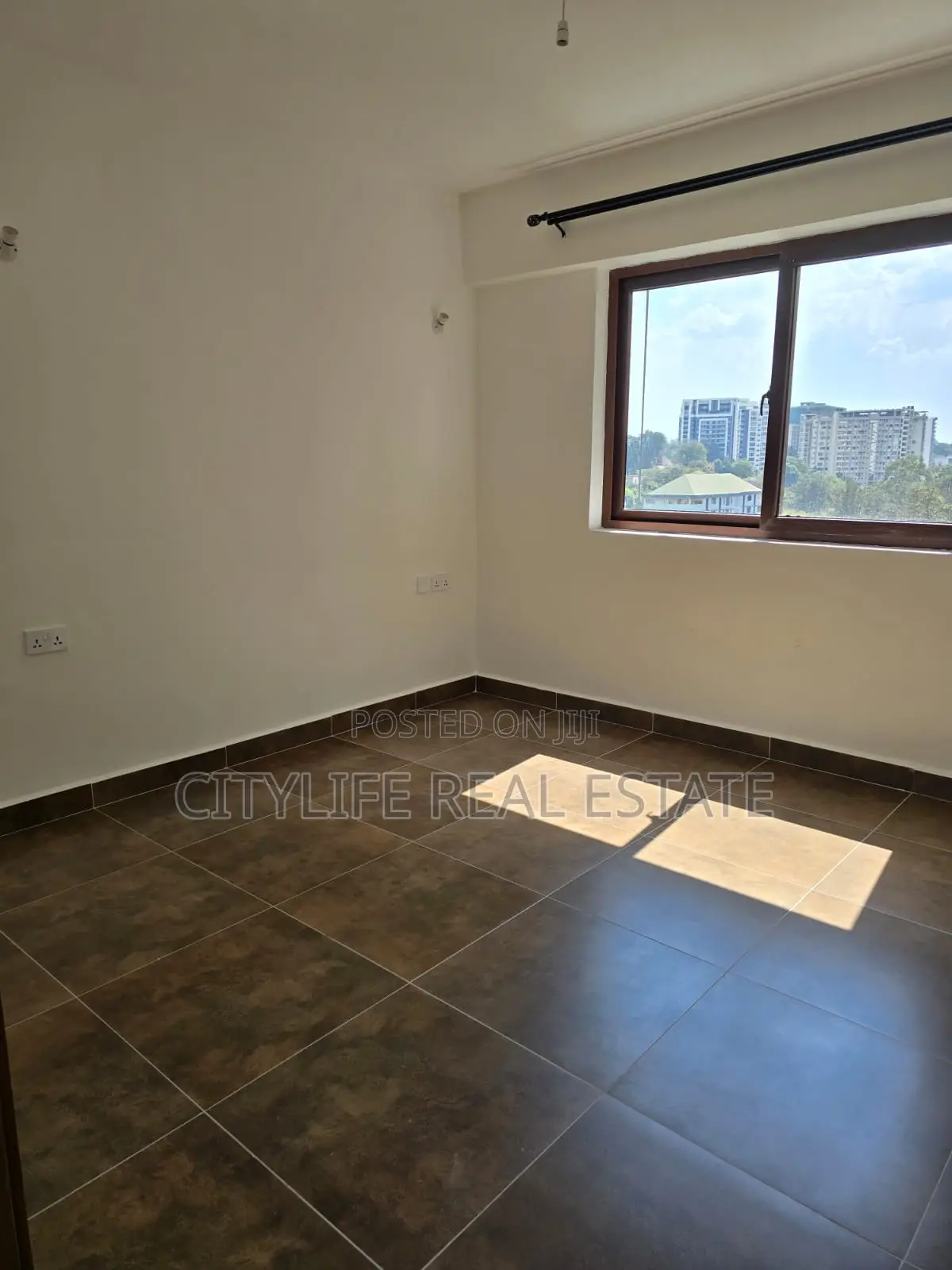 3bdrm Apartment in Lantana Road for rent
