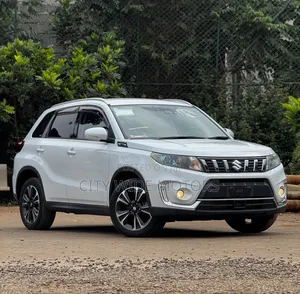 Suzuki Escudo 2019 White