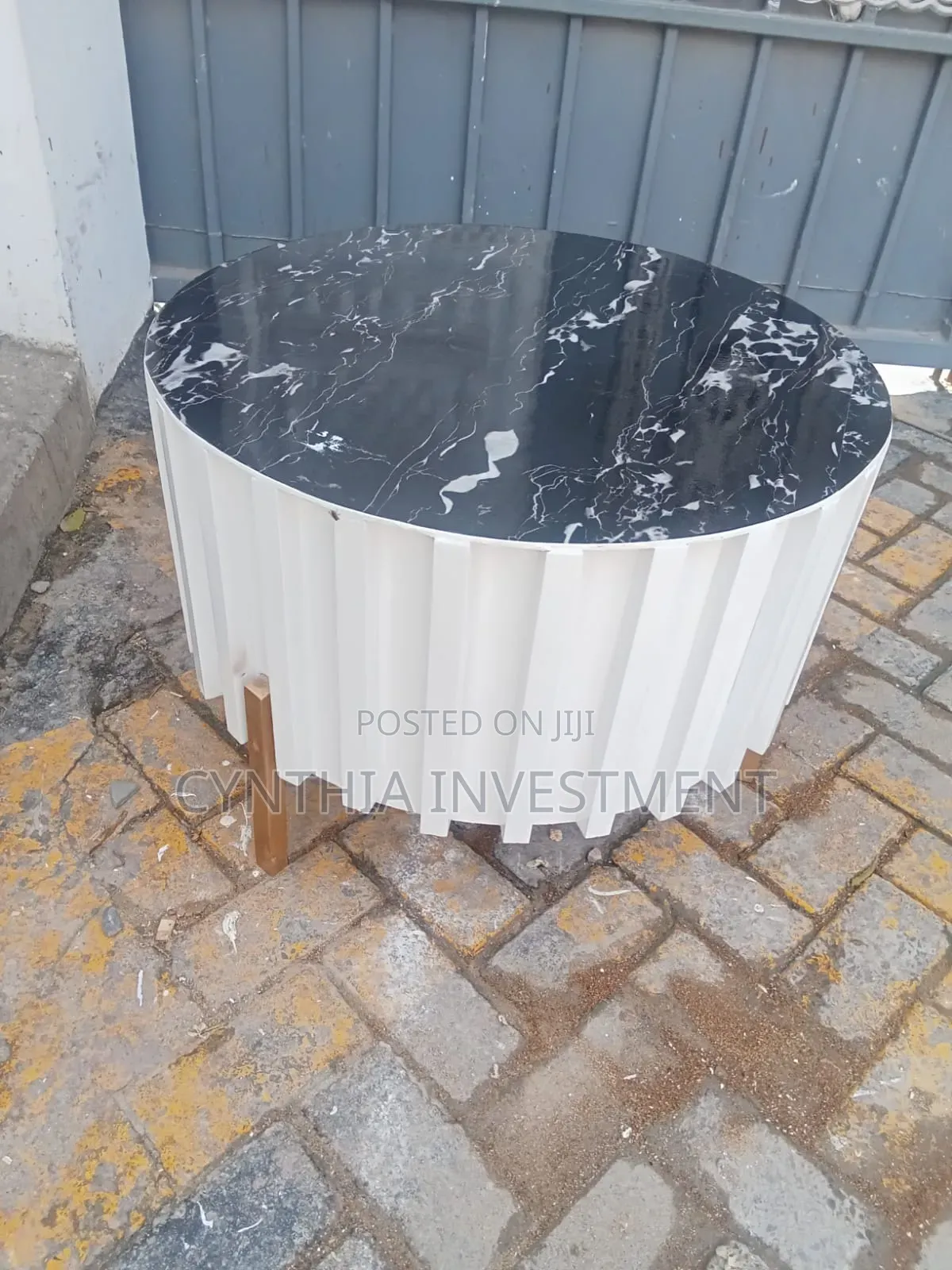 Round Coffee Table