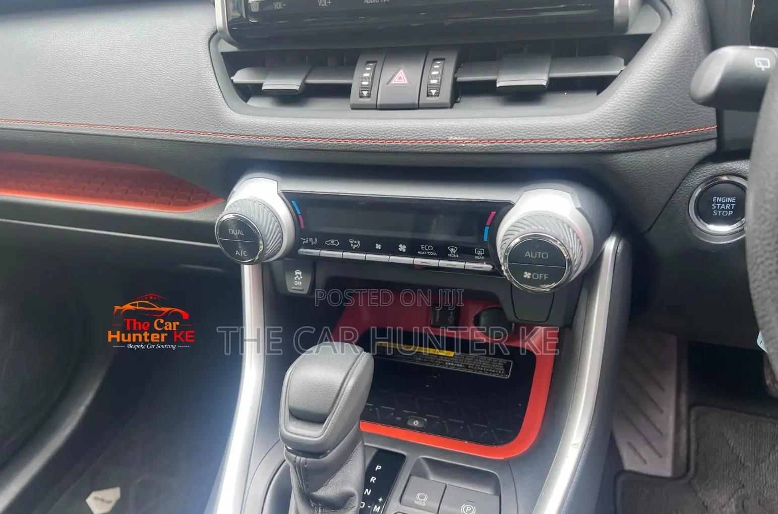Toyota RAV4 LE AWD 2019 Black