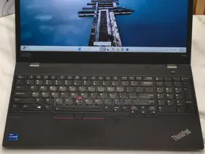 Laptop Lenovo ThinkPad P15s 6GB Intel Core i7 SSD 512GB