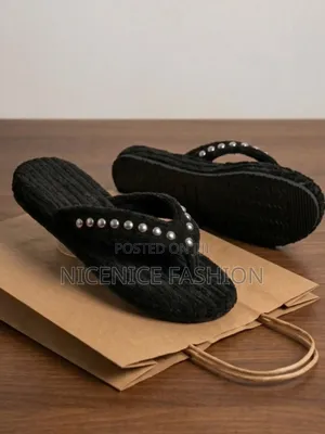 Comfort Lounge Sandals