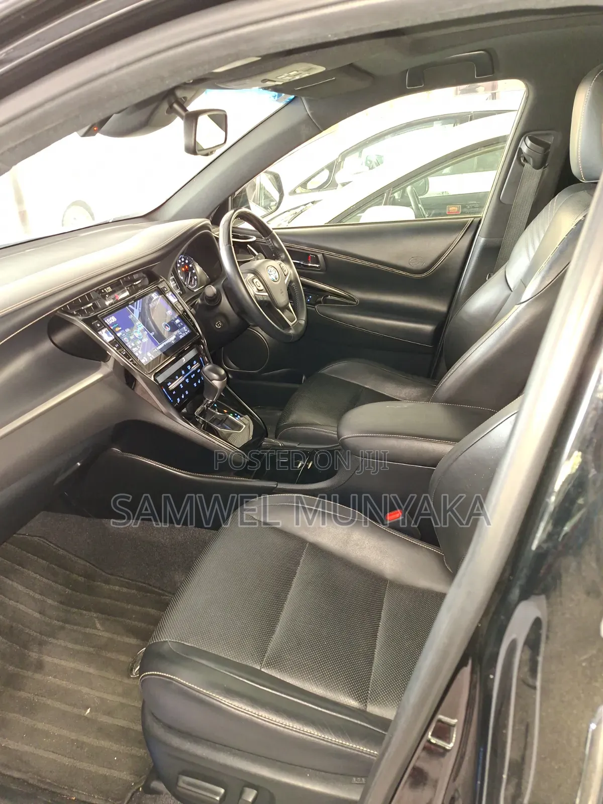Toyota Harrier 2020 Black
