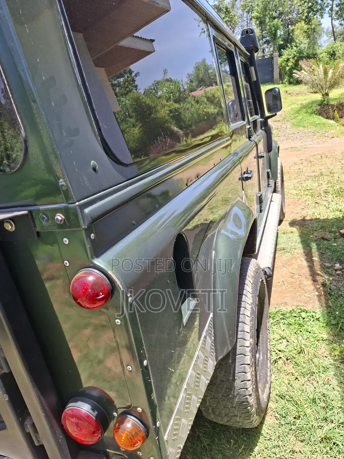 Land Rover Defender 2004 Green