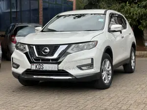 Nissan X-Trail 2.0 Petrol AWD 2016 White