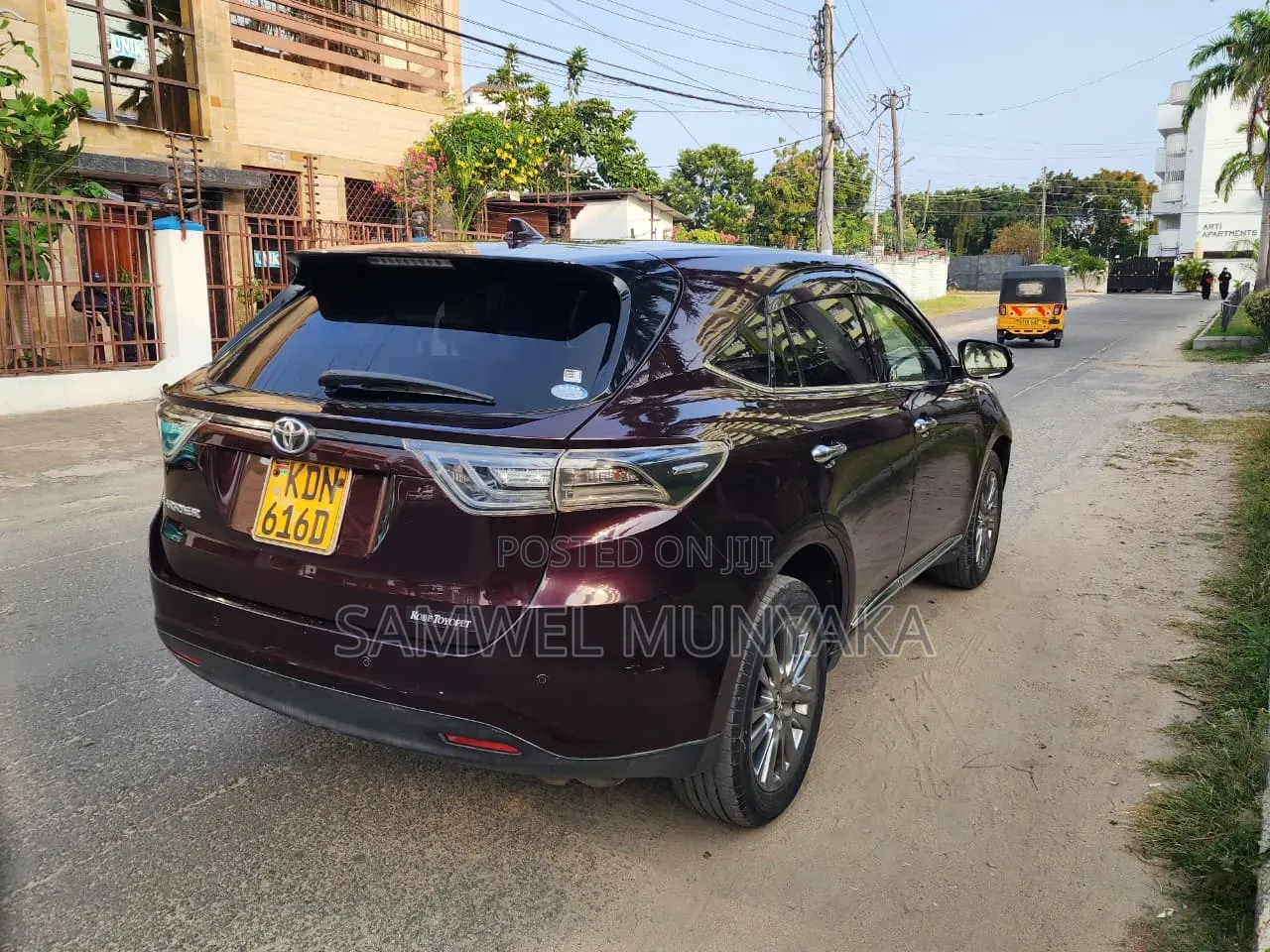 Toyota Harrier 2017 Maroon