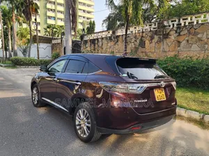 Toyota Harrier 2017 Maroon