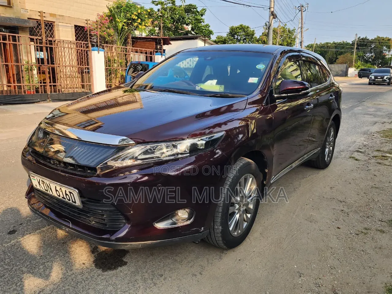 Toyota Harrier 2017 Maroon