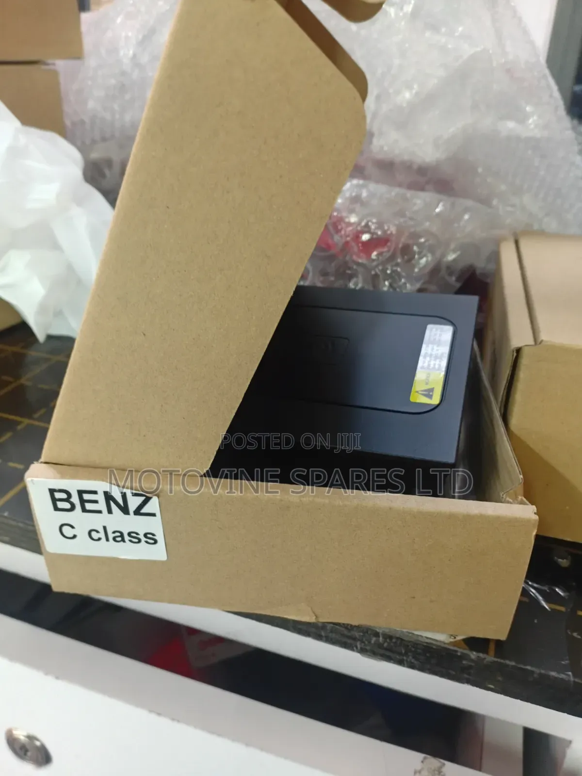 Car Wireless Charger for Mercedes-Benz C -Class