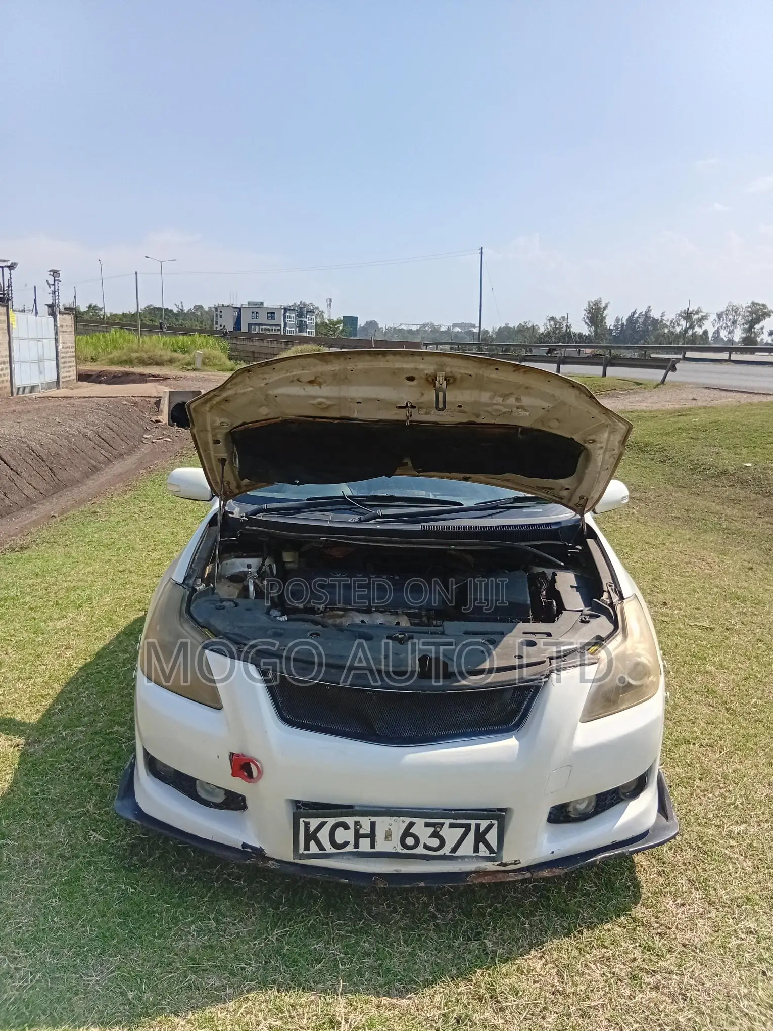 Toyota Blade 2009 White