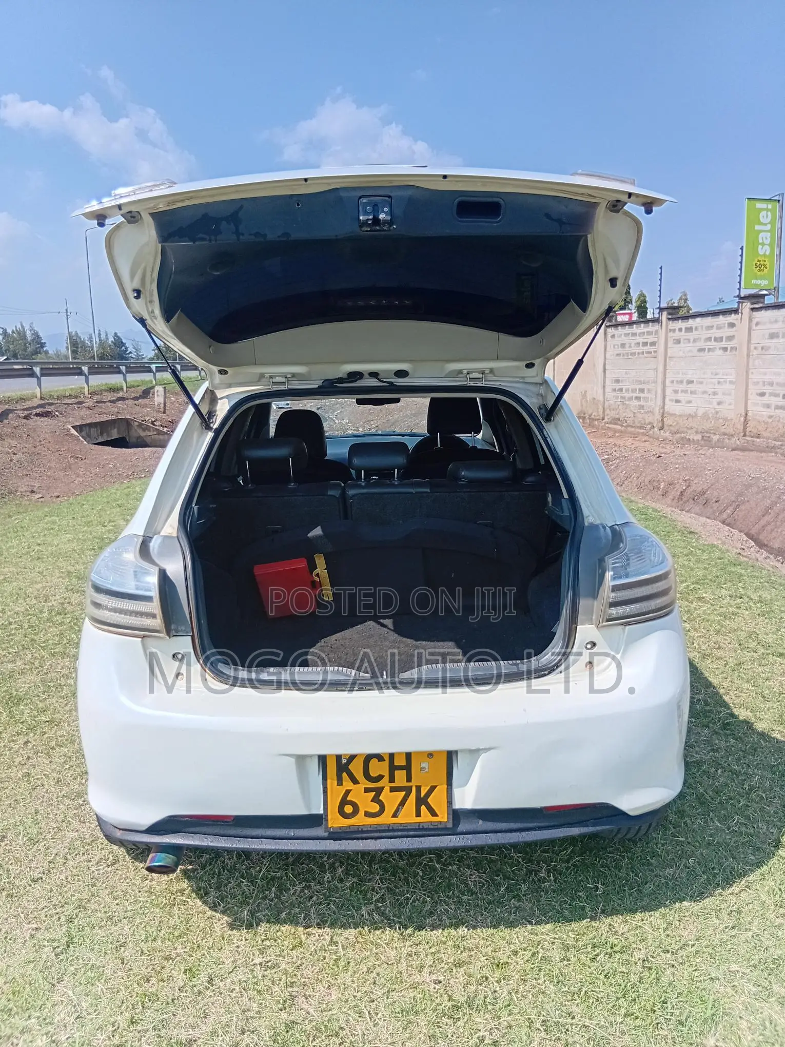 Toyota Blade 2009 White