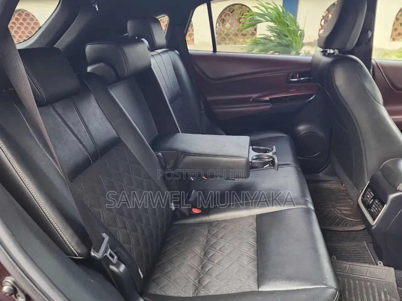 Toyota Harrier 2017 Maroon