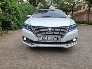Toyota Premio 2019 Pearl