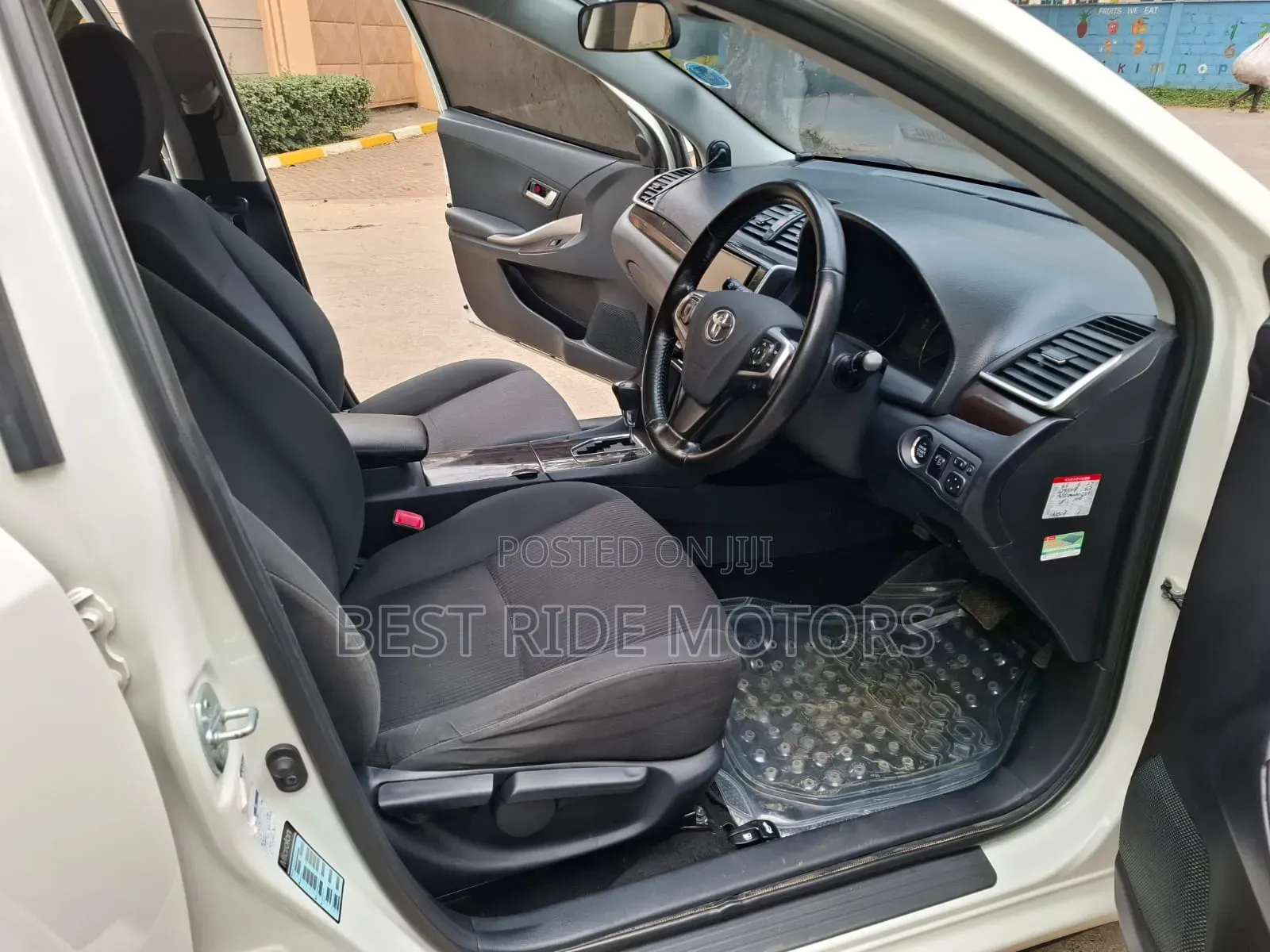 Toyota Premio 2019 Pearl