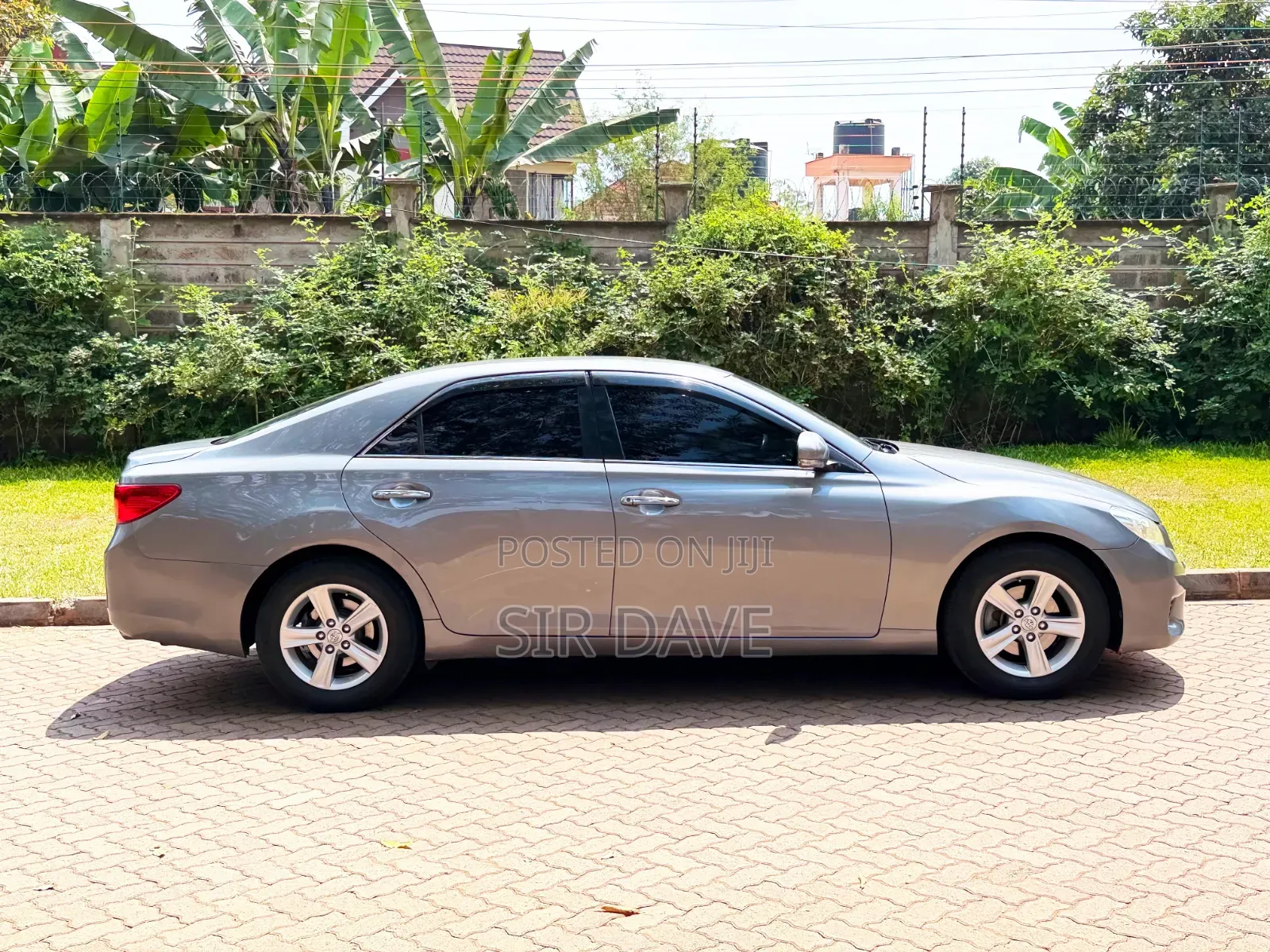 Toyota Mark X 2010 Gray