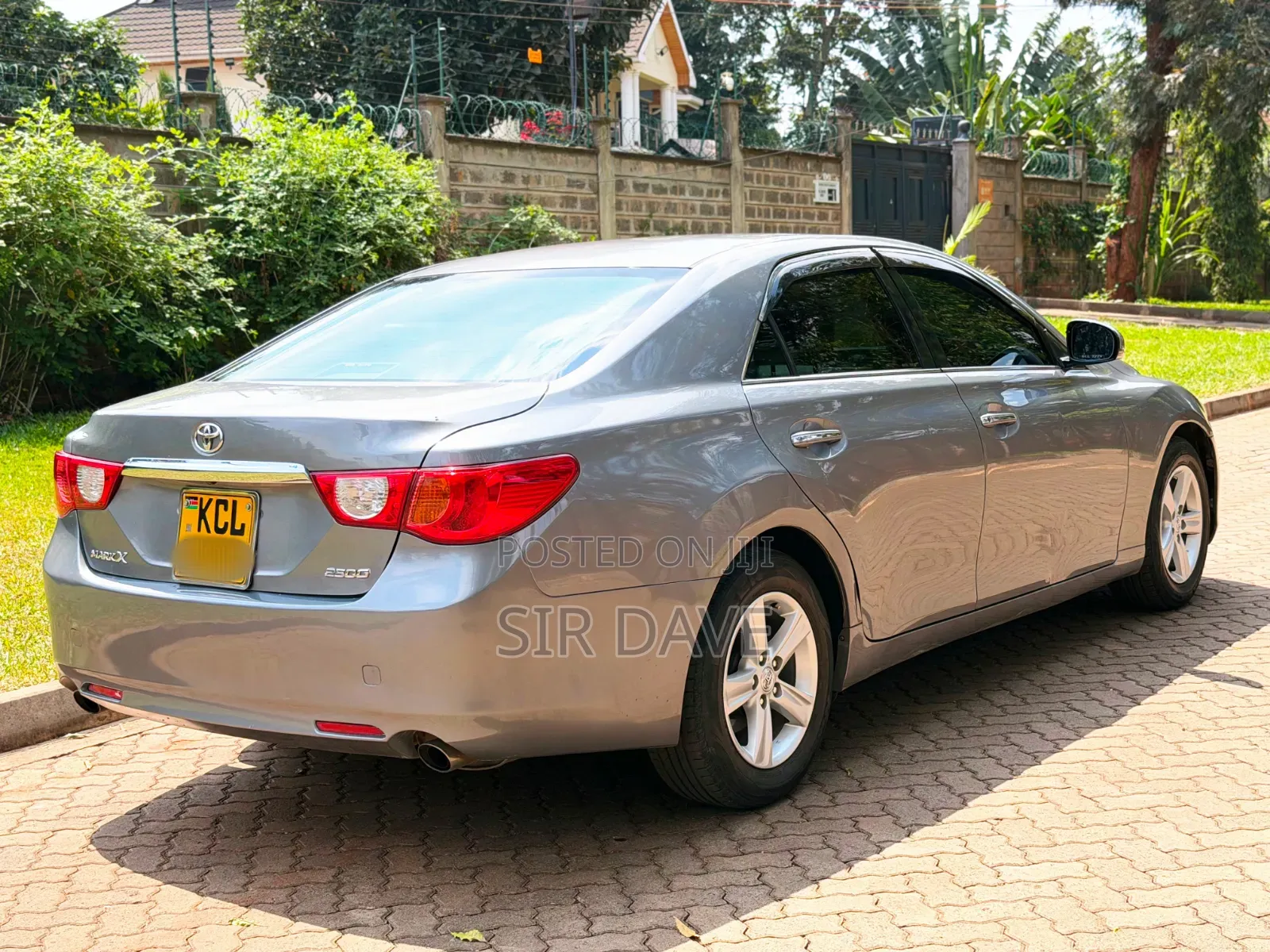 Toyota Mark X 2010 Gray
