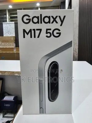New Samsung Galaxy M17 5G 128 GB Silver