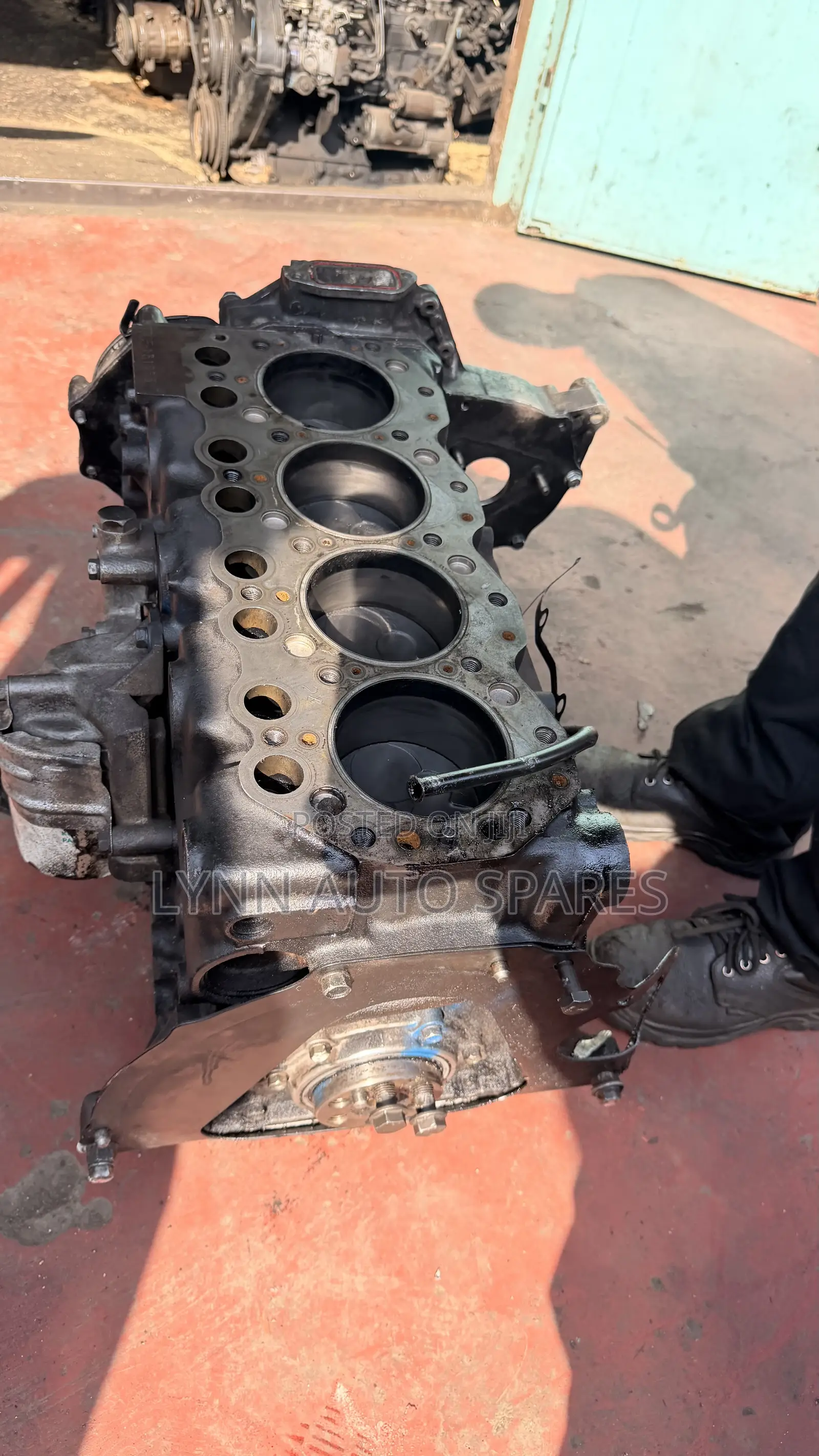 Nissan Hardbody TD27 Half Engine