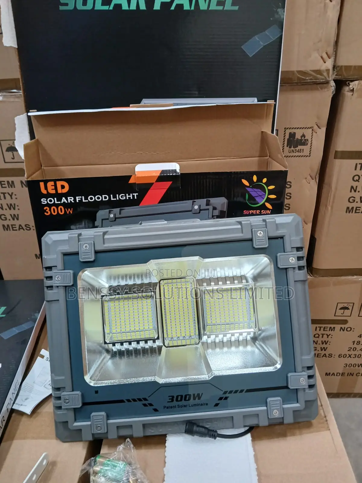 Solar Flood Light 300 Watts