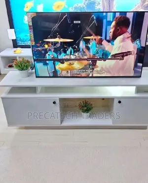 Oslo 5ft Modern TV Stand With Storage Cabinets
