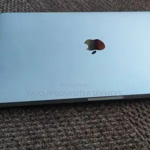 Laptop Apple MacBook 2017 16GB Intel Core i5 SSD 512GB