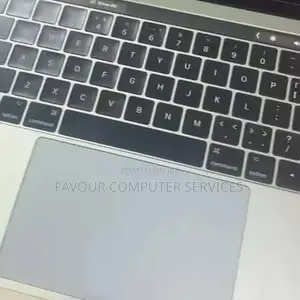 Laptop Apple MacBook 2017 16GB Intel Core i5 SSD 512GB