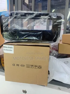Mitsubishi Outlander Wireless Car Charger