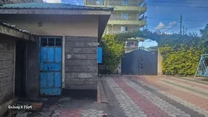7bdrm Mansion in Opposite Uhud, Nairobi Central for sale