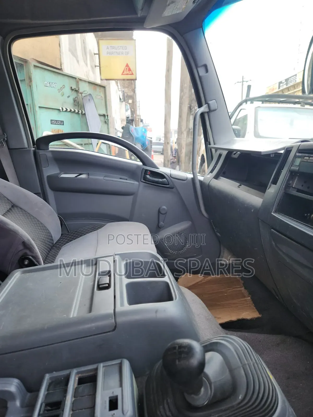 Isuzu FRR 90(slyqueen) Cabin Assembly