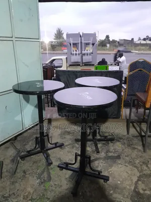 High Round Tables