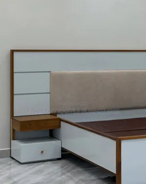 Wooden 6*6 Bed Panel Design