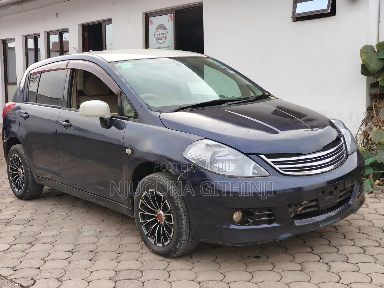 Nissan Tiida 2006 Beige