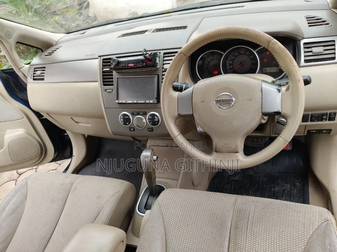 Nissan Tiida 2006 Beige
