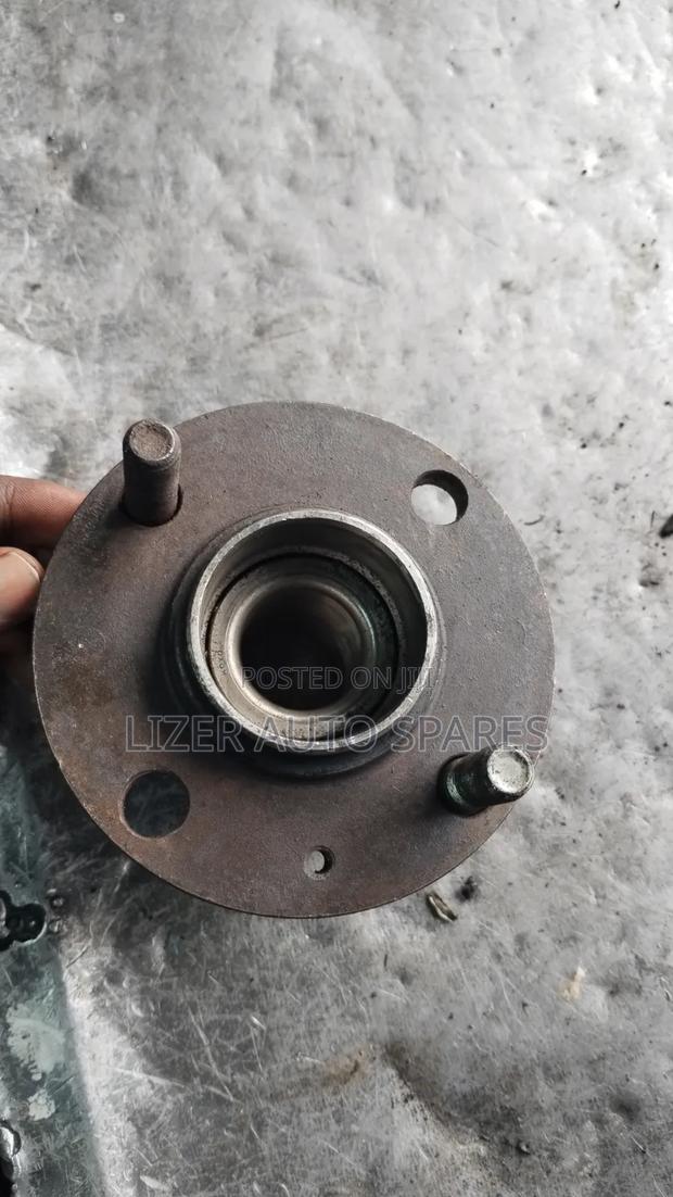Rear Hub Lancer Cedia - thumbnail 3