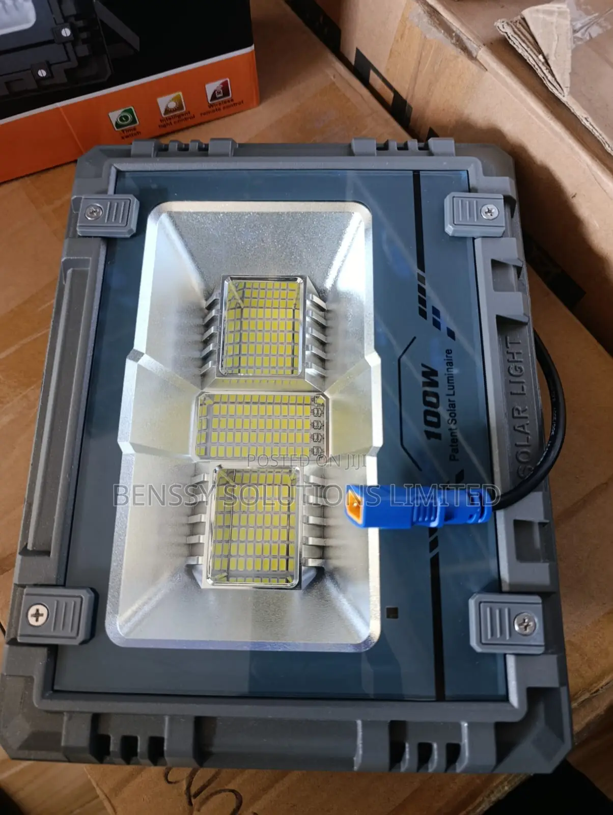 Solar Flood Light 60Watts