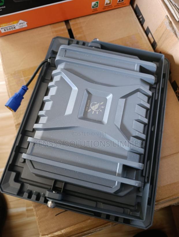 Solar Flood Light 100 Watts - main view